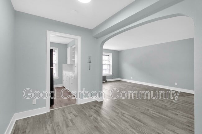 Building Photo - 29 Benwood Ave