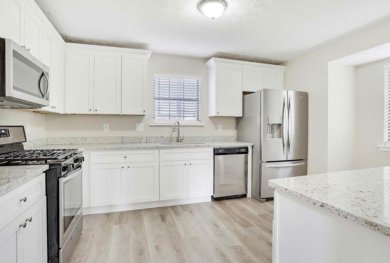 Building Photo - 5590 Pennybrook Ct