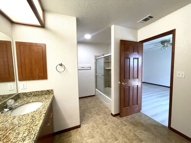 Building Photo - Charming Corner Home Located in North Cal ...