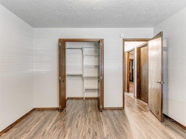 Building Photo - 1426 Pheasant Run Ct