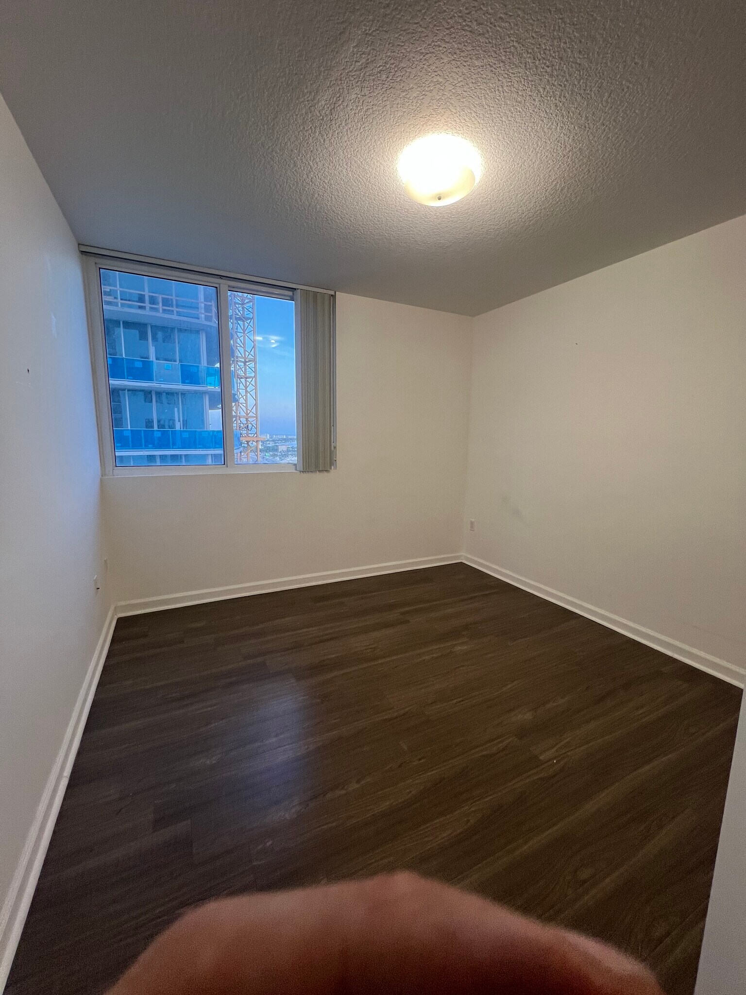 Building Photo - 1720 Bay Dr