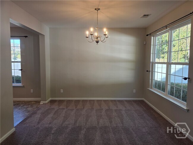 Building Photo - 829 Hyacinth Cir