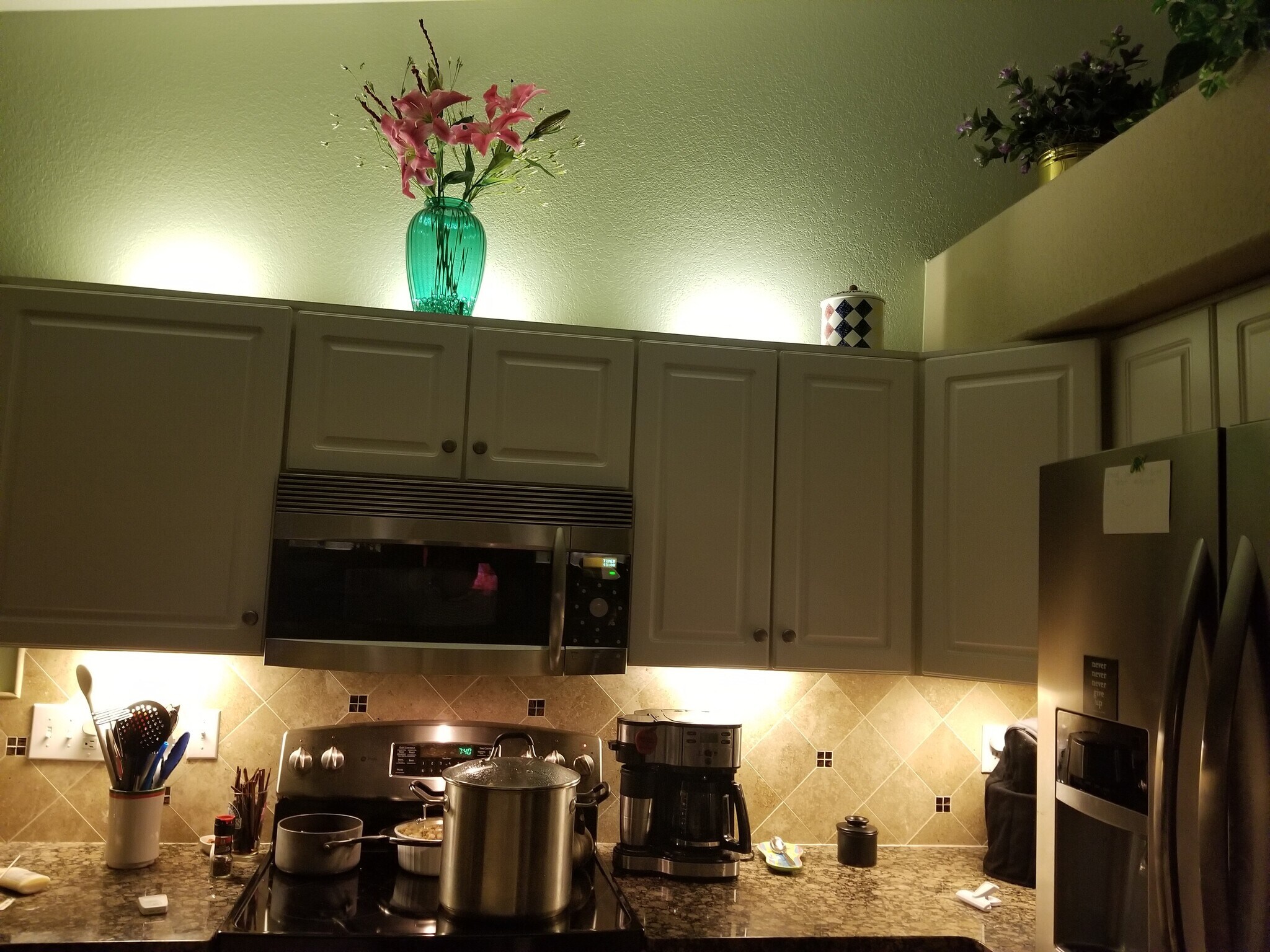 Kitchen under cabinet & above cabinet lights - 8119 Maple Dr