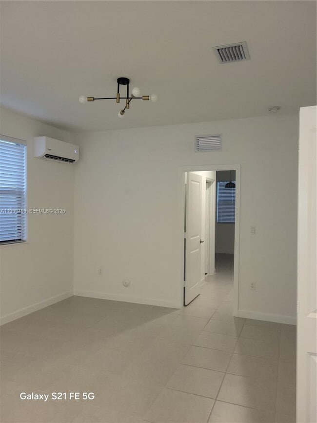 Building Photo - 23393 SW 133rd Ave