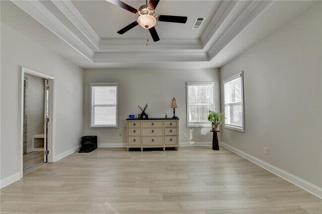 Building Photo - 1561 Branthaven Ln