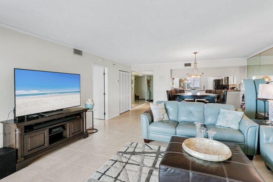 Building Photo - 18400 Gulf Blvd