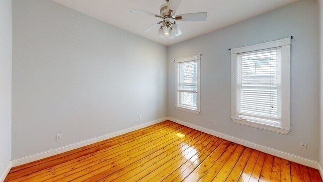 Building Photo - 4 M Street Pl