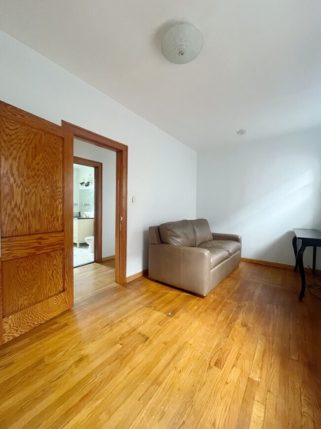 Building Photo - 2724 W Pope John Paul II Dr