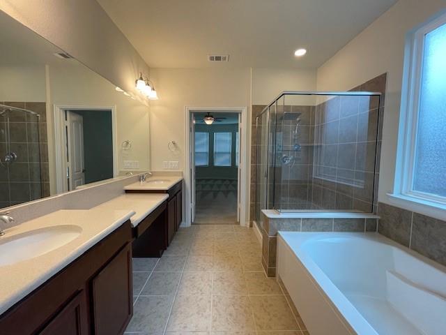Building Photo - 3207 Treyburn Ln