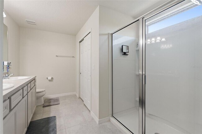 Building Photo - 17244 Goldcrest Loop