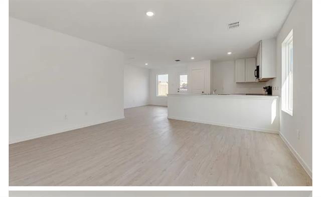 Building Photo - 613 Holleman Dr