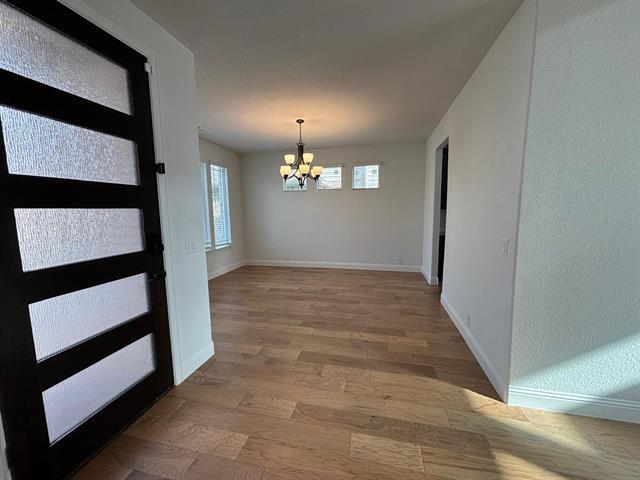 Building Photo - 1080 Canuela Way