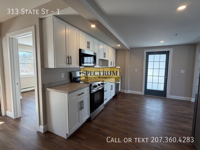 Building Photo - 313 State St