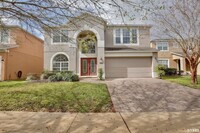 Building Photo - Stunning 4/2.5 Home with a Large Fenced Ba...