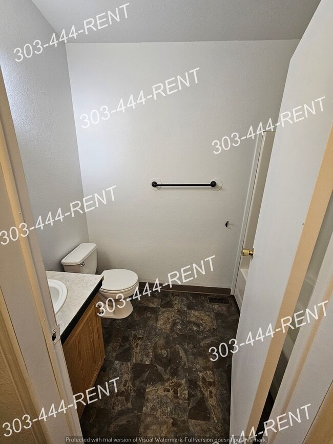 Building Photo - Spacious 3 Bedroom, 2 Bath Modular Home! Fresh New Paint!!