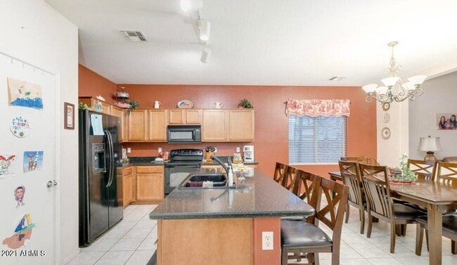 Building Photo - 17332 W Woodrow Ln