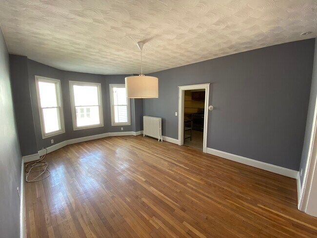 Building Photo - 4016 7th St NW