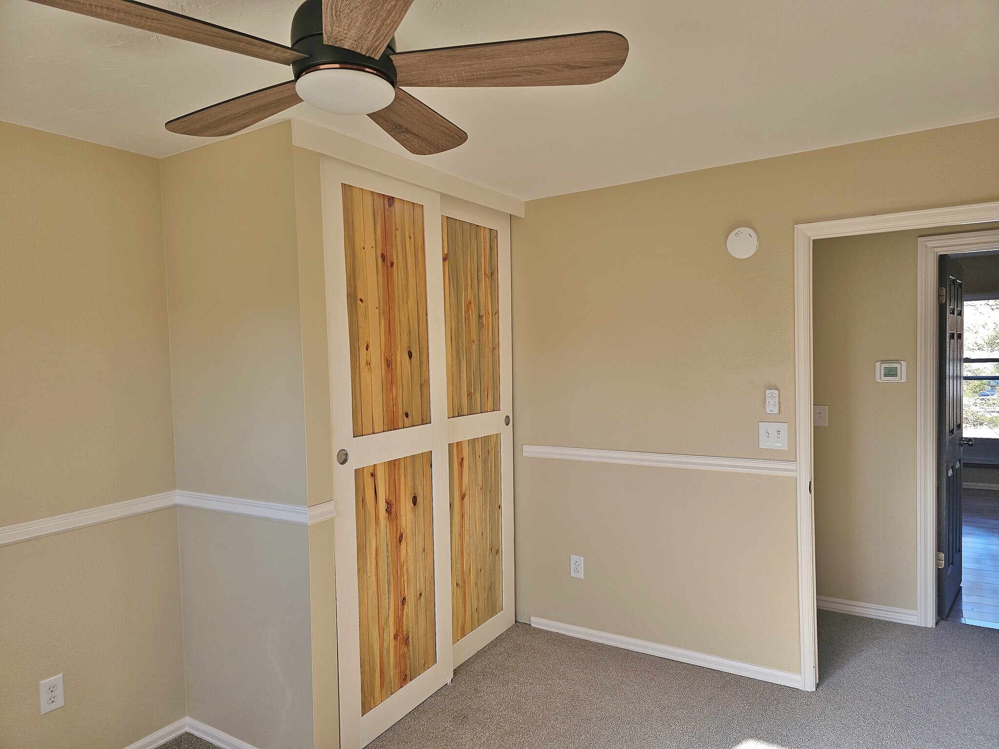 Building Photo - 110 Lucerne Dr