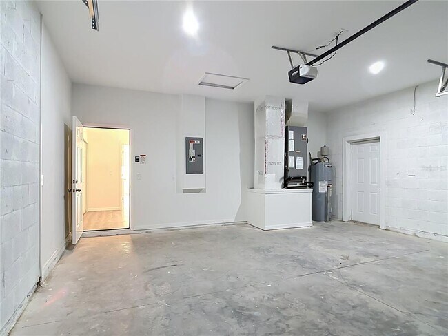 Building Photo - 1081 McCrory St