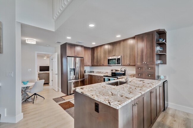 Building Photo - 1521 Ocean Dunes Cir