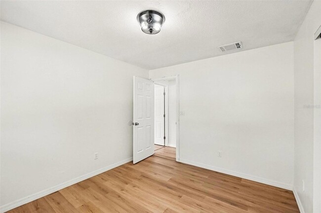 Building Photo - 6515 3rd St Ct W