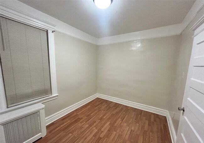 Building Photo - 37 Wilson Ave