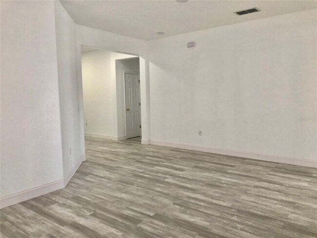 Building Photo - 4452 Philadelphia Cir