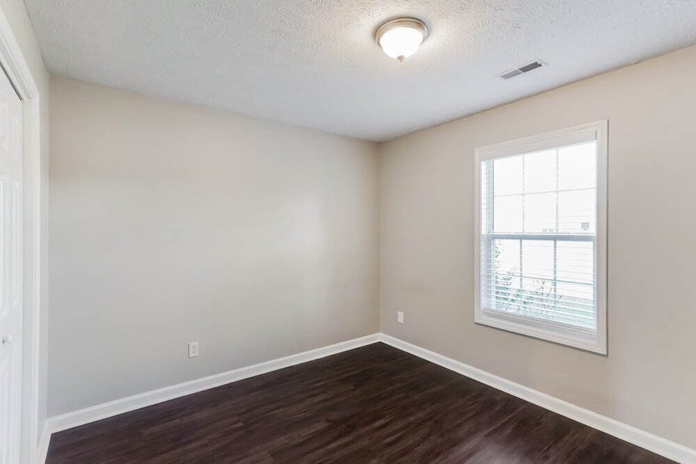 Building Photo - 107 Blythe Ct