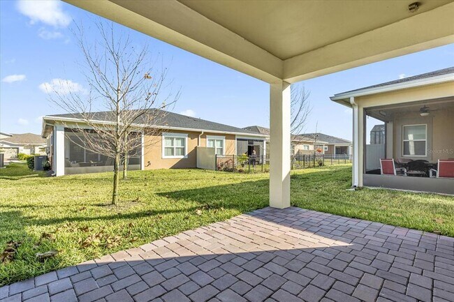 Building Photo - 2360 Datura Lp