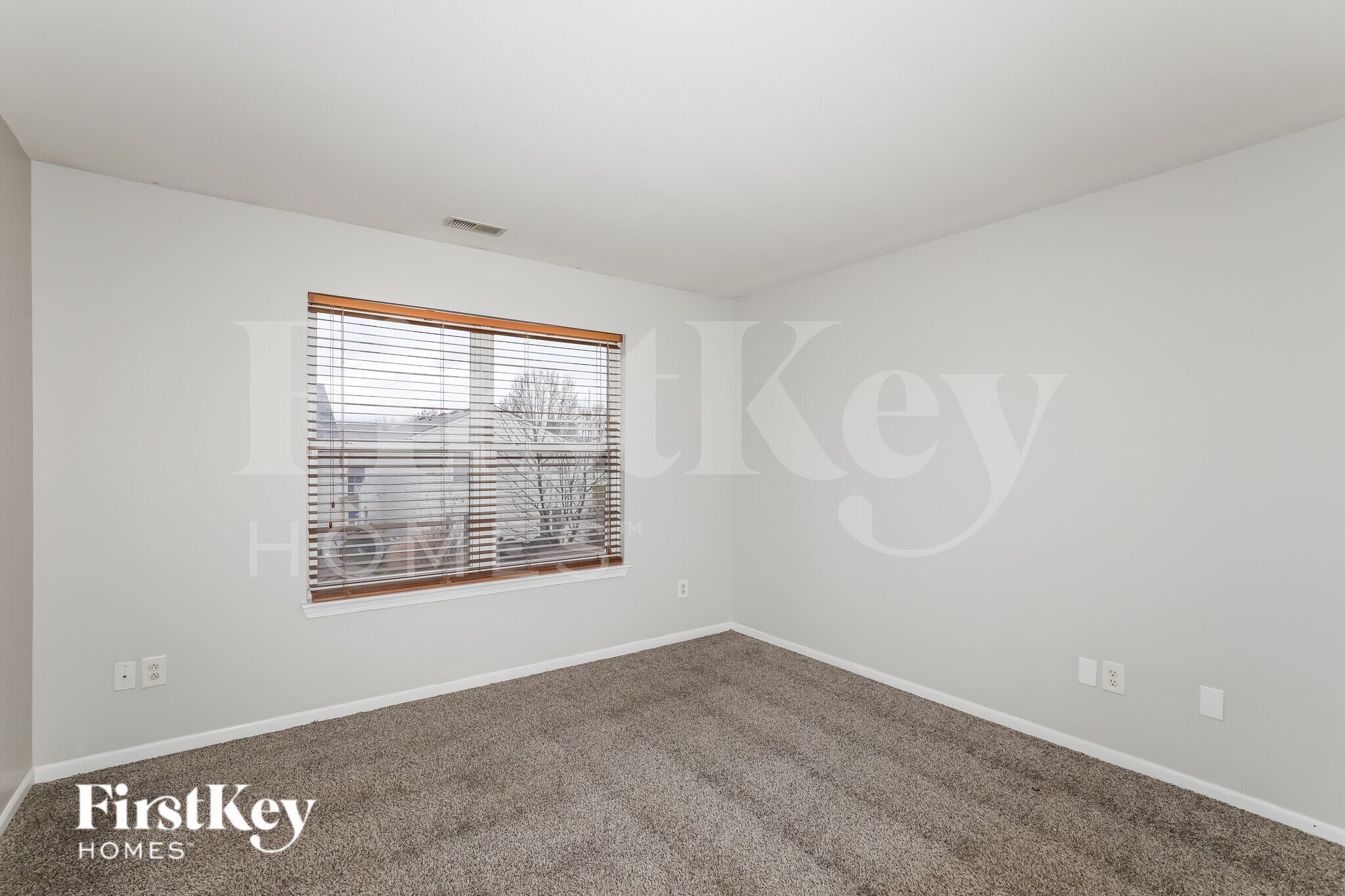 Building Photo - 10428 Hornton St