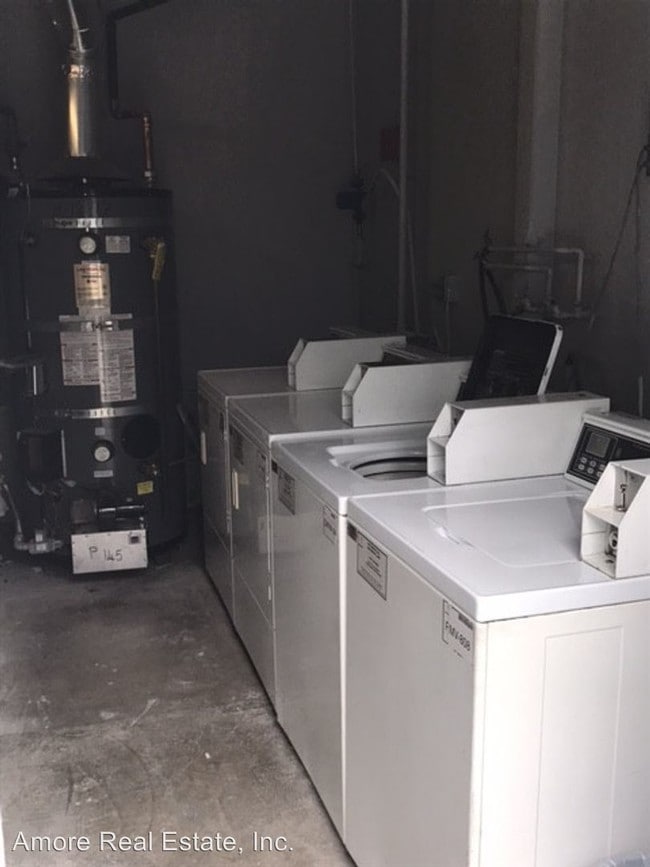 Building Photo - 1350 Golden Gate Ave