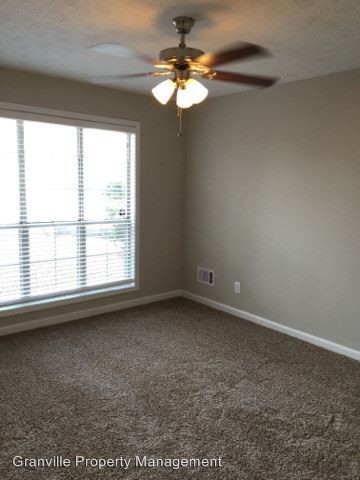 Building Photo - 3 br, 2.5 bath House - 616 Lone Oak Court