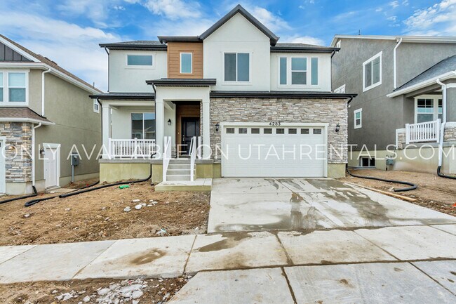 Building Photo - 4283 W Gate Keeper Dr