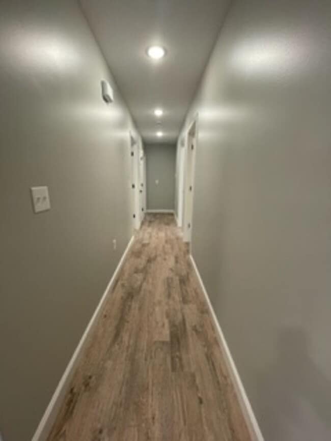 Building Photo - Italian Estates Property Management