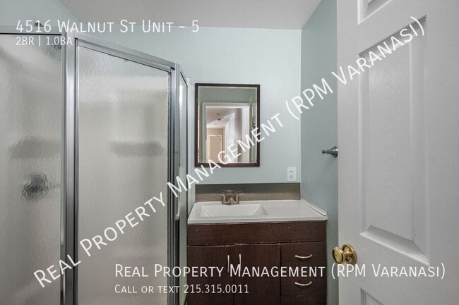 Building Photo - 4516 Walnut St