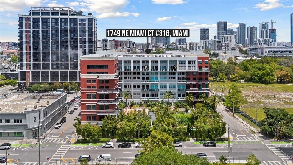 Building Photo - 1749 NE Miami Ct