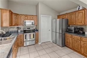 Building Photo - 441 Kate Dr