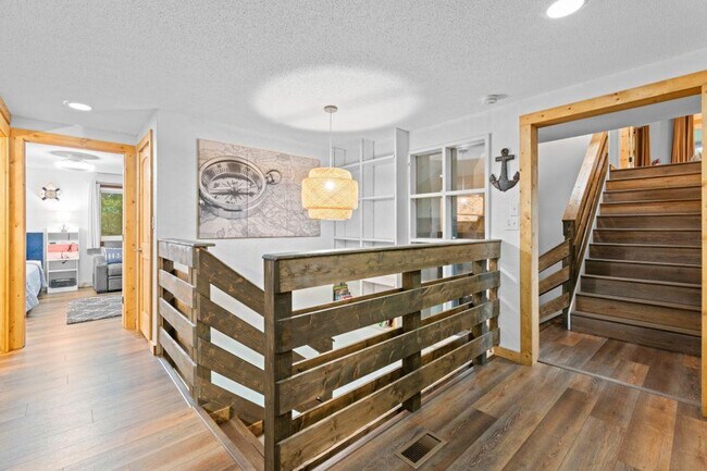 Building Photo - 2140 Battle Hill Rd