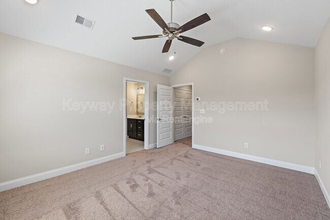 Building Photo - 1117 Jolly Ln