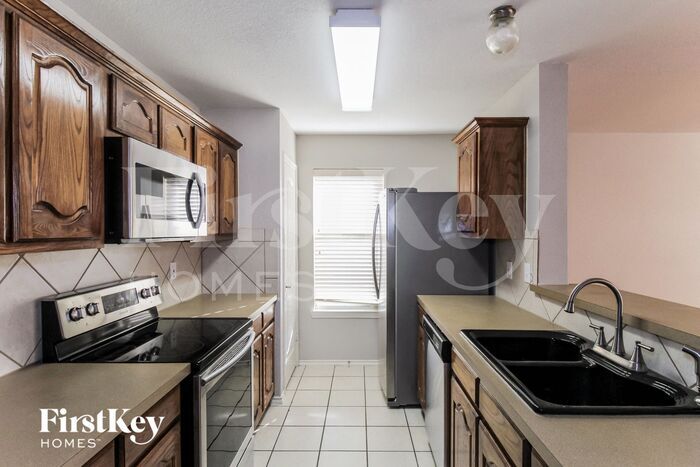 Building Photo - 503 Cypress Ct