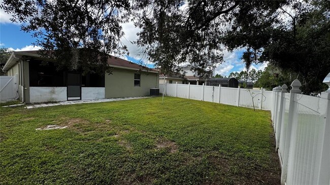 Building Photo - 1055 Tourmaline Dr