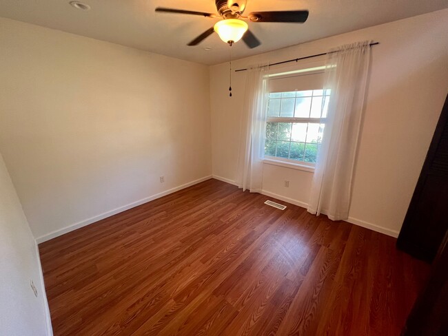 Building Photo - 2570 Aztec Ave