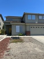 Building Photo - 13630 Onyx Ct