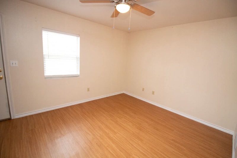 Building Photo - 114 Scofield Ave