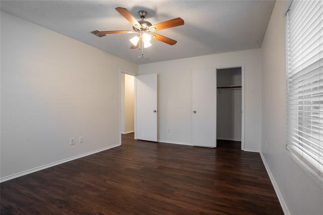 Building Photo - 4600 Waterford Dr