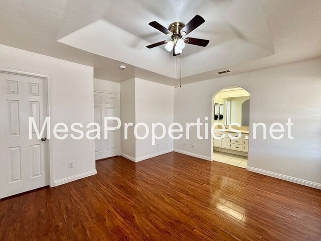 Building Photo - 12423 San Dimas St