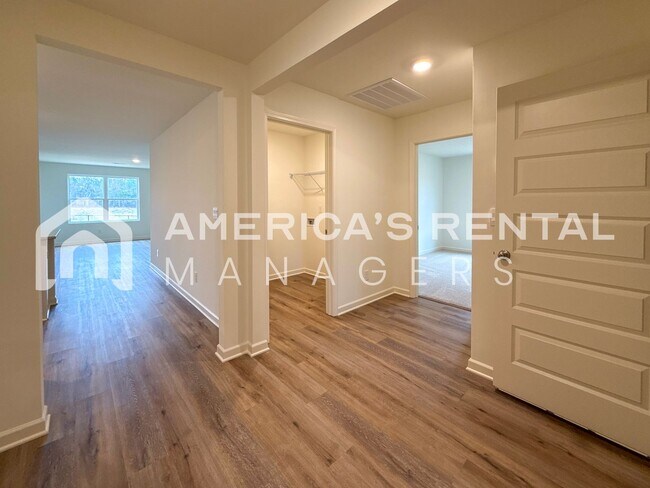 Building Photo - Your Dream Home Awaits in Vance, AL!! View with 48 Hours Notice!