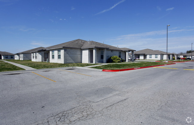 Holly Park Apartments - 3338 Holly Rd Corpus Christi TX 78415 ...