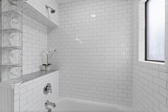Building Photo - 66 Indian Clover Dr
