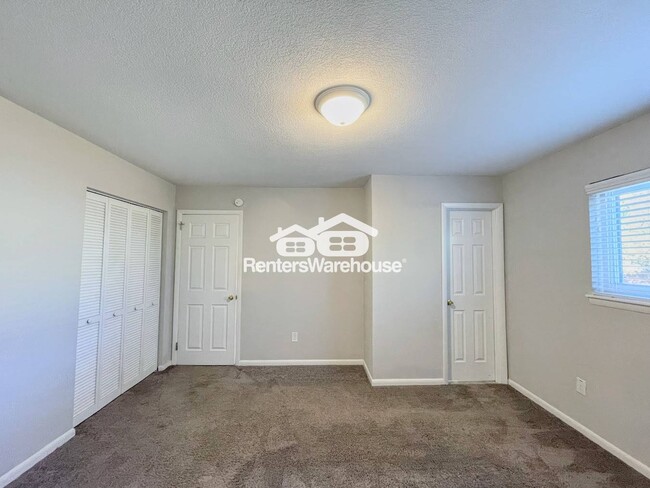 Building Photo - 712 Houdon Ln